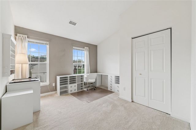 204 Blue Grass Cir, Monroeville, PA 15146