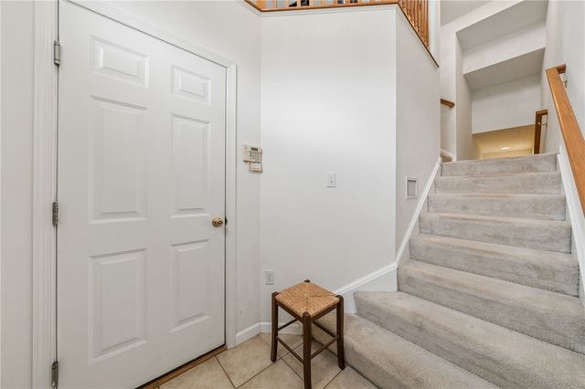 204 Blue Grass Cir, Monroeville, PA 15146