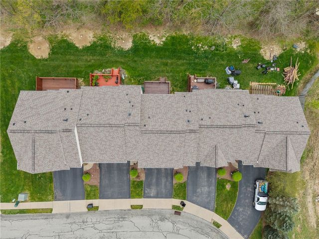 204 Blue Grass Cir, Monroeville, PA 15146