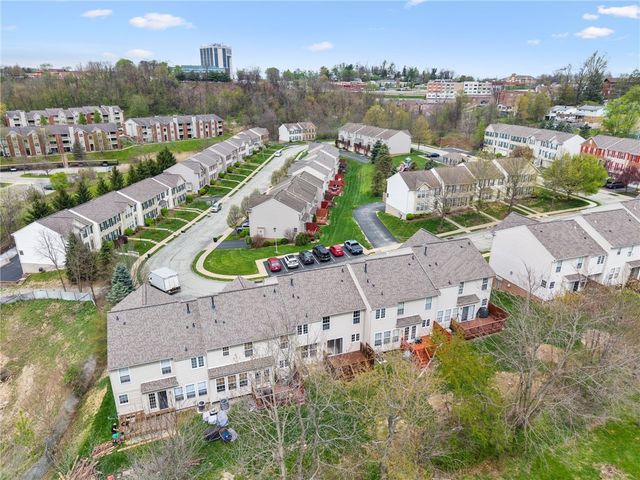 204 Blue Grass Cir, Monroeville, PA 15146