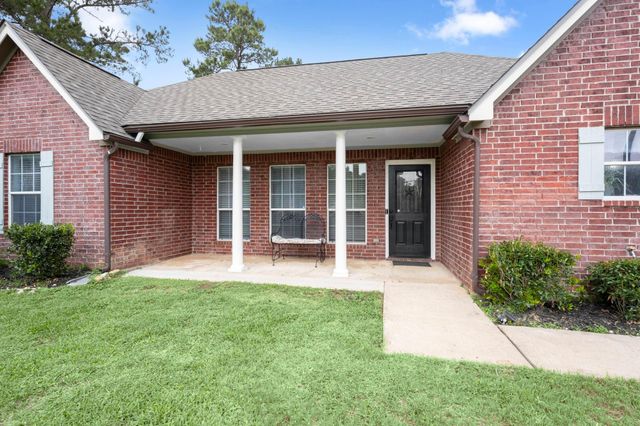 10807 Amar Drive, Conroe, TX 77303