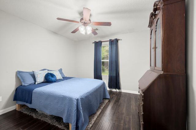 10807 Amar Drive, Conroe, TX 77303