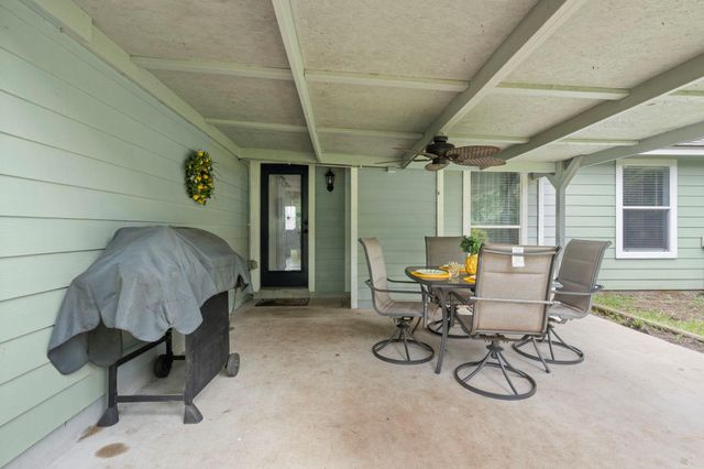 10807 Amar Drive, Conroe, TX 77303