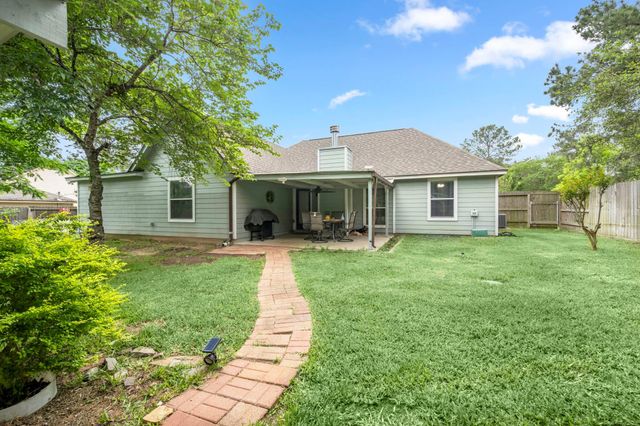 10807 Amar Drive, Conroe, TX 77303