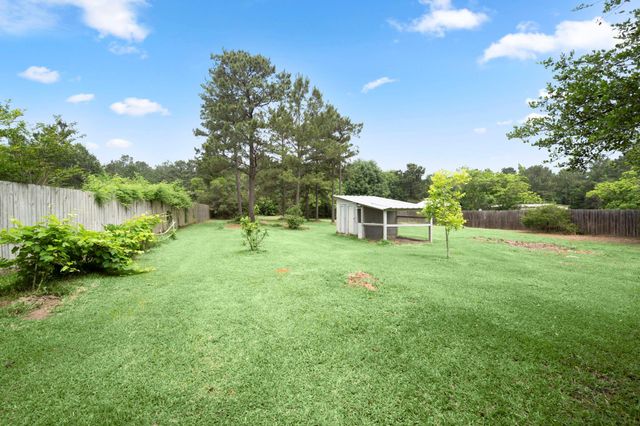 10807 Amar Drive, Conroe, TX 77303