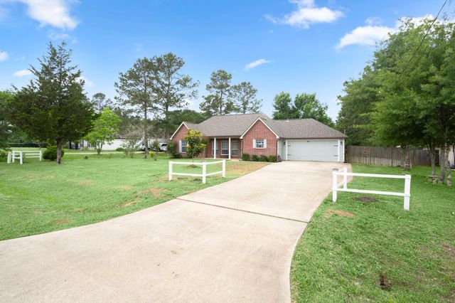 10807 Amar Drive, Conroe, TX 77303