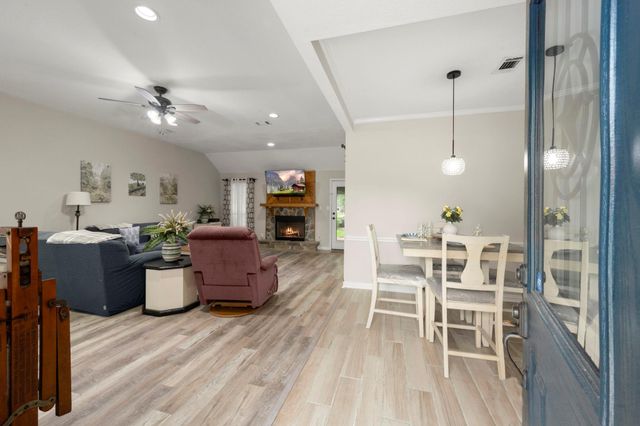 10807 Amar Drive, Conroe, TX 77303