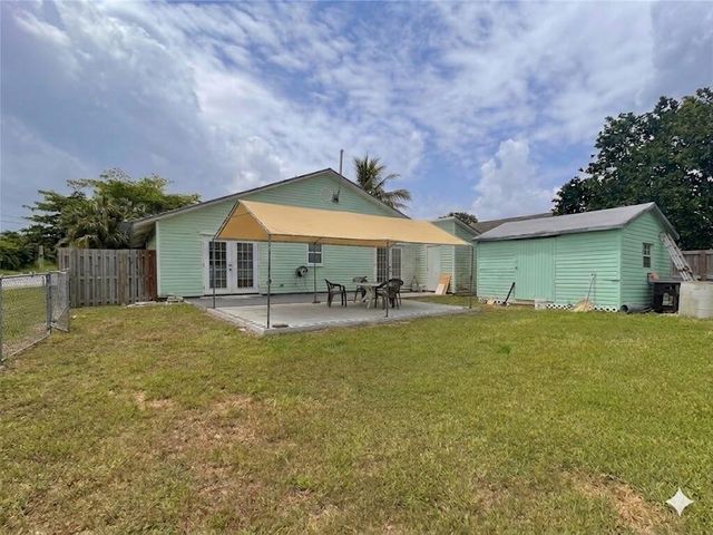 5359 SE Dell Street, Stuart, FL 34997