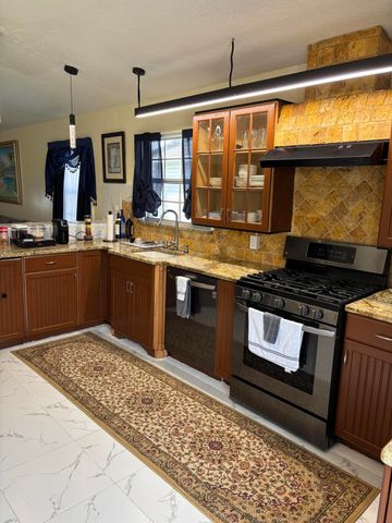 5359 SE Dell Street, Stuart, FL 34997