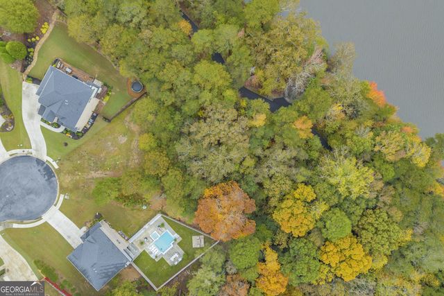 1118 Great Glen Way, Lawrenceville, GA 30045