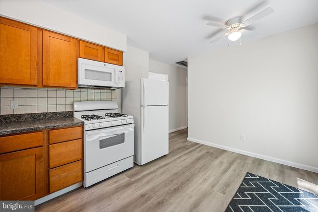 1908 CATES RD, Mays Landing, NJ 08330