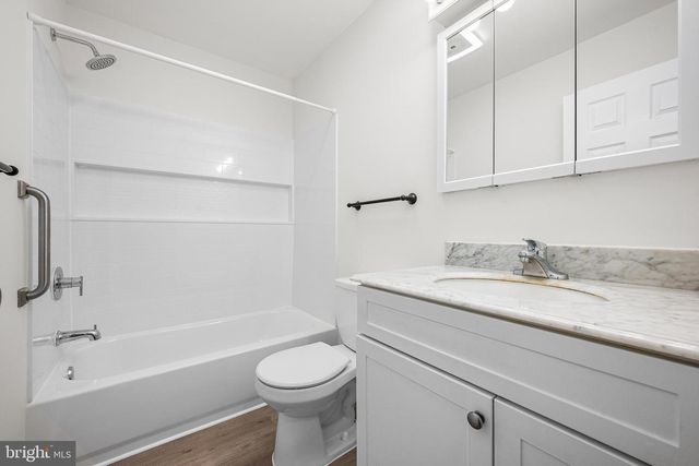 1908 CATES RD, Mays Landing, NJ 08330