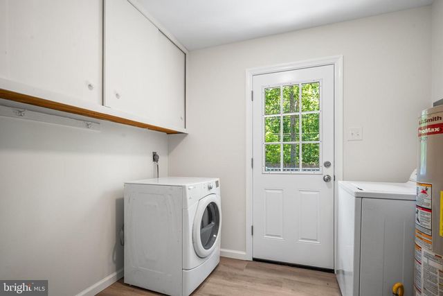 1908 CATES RD, Mays Landing, NJ 08330