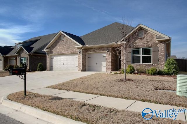 16224 Trestle Street SE, Huntsville, AL 35803