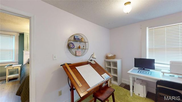 214 E Main, Greenville, IL 62246