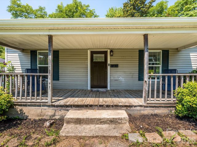 44 Fenix Drive SW, Concord, NC 28025
