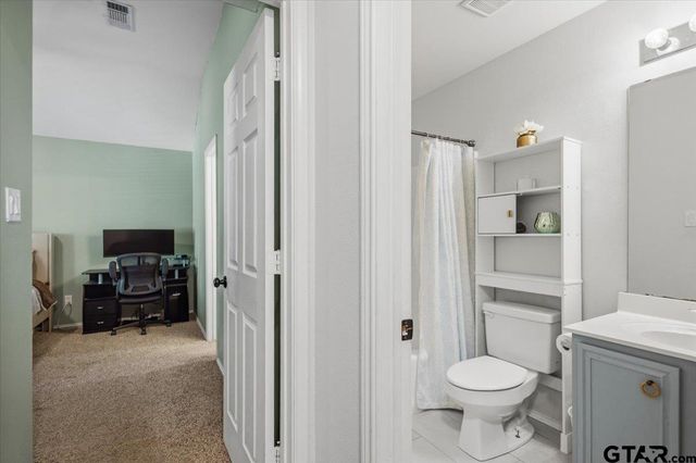 261 Frederick Cir, Flint, TX 75762