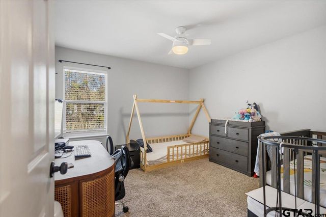 261 Frederick Cir, Flint, TX 75762
