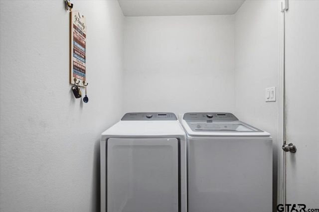 261 Frederick Cir, Flint, TX 75762