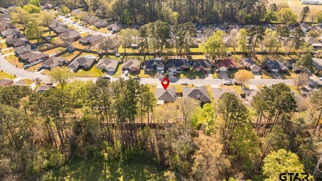 261 Frederick Cir, Flint, TX 75762