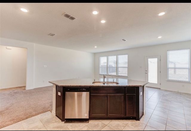 321 Wild Onion Lane, Fort Worth, TX 76131