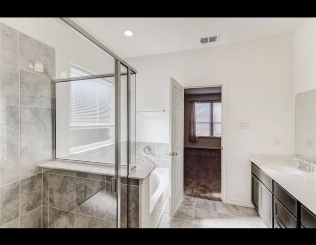 321 Wild Onion Lane, Fort Worth, TX 76131