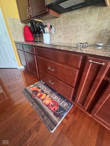 9208 Branch View Drive, Indianapolis, IN 46234