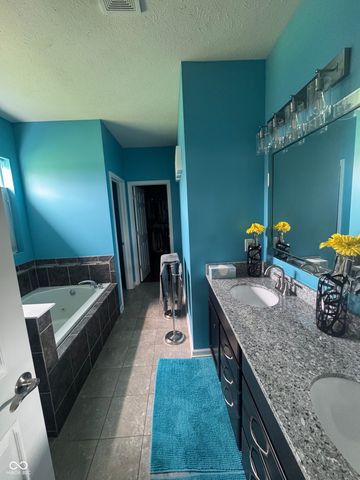 9208 Branch View Drive, Indianapolis, IN 46234