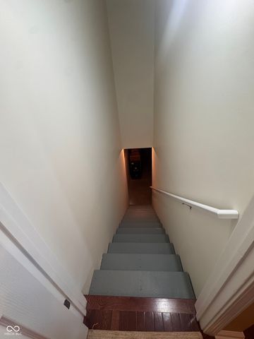 9208 Branch View Drive, Indianapolis, IN 46234