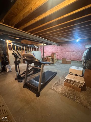 9208 Branch View Drive, Indianapolis, IN 46234