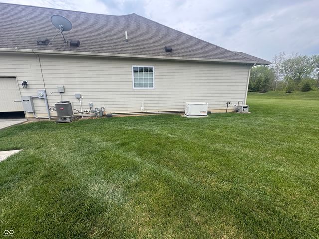 9208 Branch View Drive, Indianapolis, IN 46234