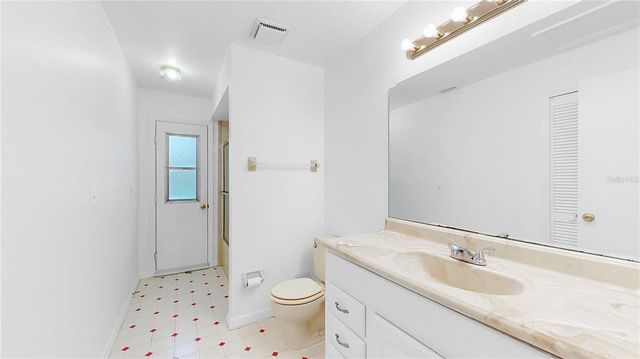 5045 BERMUDA CIRCLE 12, Orlando, FL 32808