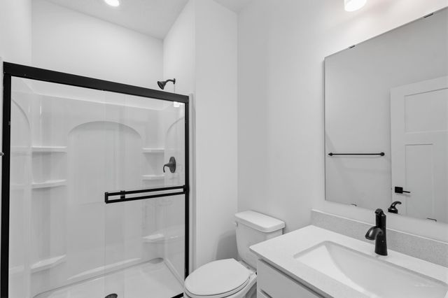 8635 183rd Street W, Lakeville, MN 55044