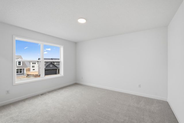 8635 183rd Street W, Lakeville, MN 55044