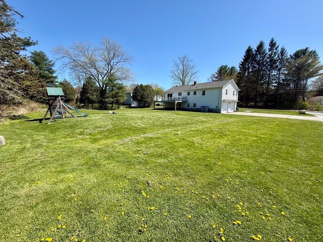 76 Airport Rd, Dudley, MA 01571