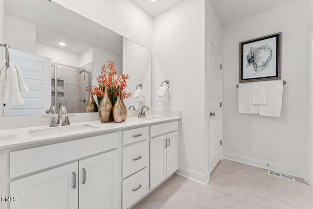415 Grove Overlook Lane 100, Wake Forest, NC 27587