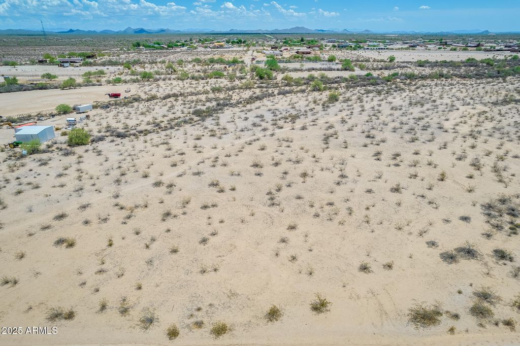 35915 N 218TH Avenue -, Wittmann, AZ 85361 — photo 3