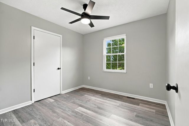 235 Chestnut Street, Church Hill, TN 37642