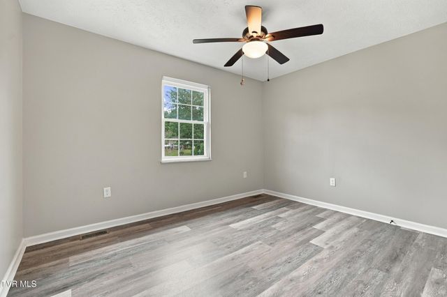235 Chestnut Street, Church Hill, TN 37642