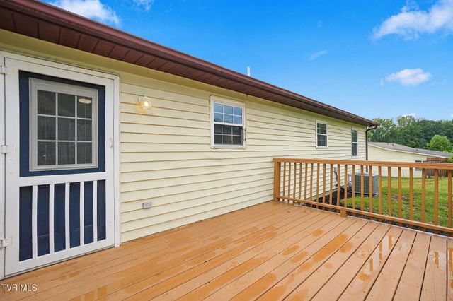 235 Chestnut Street, Church Hill, TN 37642