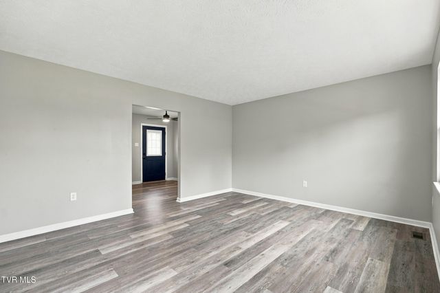 235 Chestnut Street, Church Hill, TN 37642