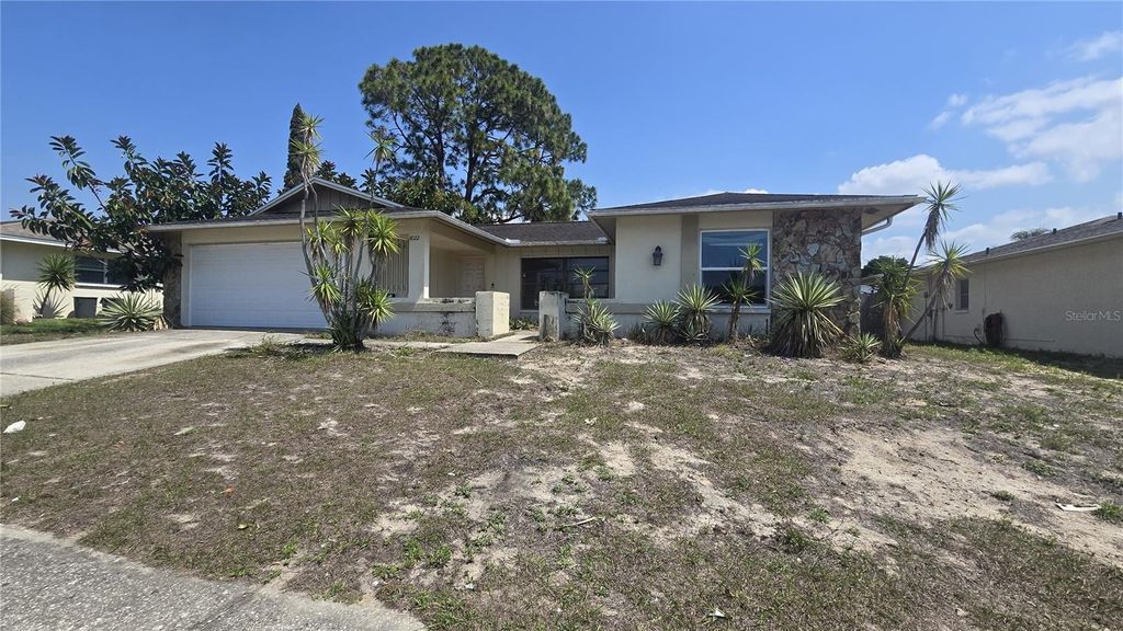 8022 IDLE BRIAR LANE, Port Richey, FL 34668