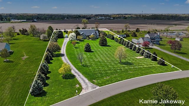 5093 Clear Ridge Drive, Ada, MI 49301