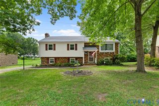 1925 Forestdale Dr, Midlothian, VA 23235