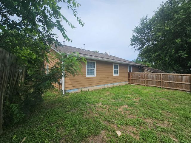 1305 Bonnie Brae ST B, Austin, TX 78753