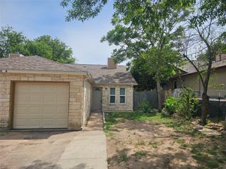 1305 Bonnie Brae ST B, Austin, TX 78753