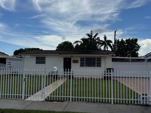 1160 W 33rd Place, Hialeah, FL 33012