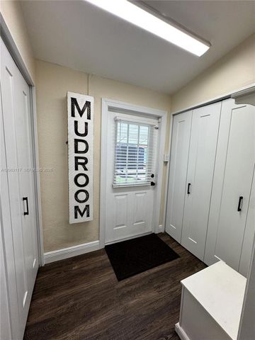 1160 W 33rd Place, Hialeah, FL 33012
