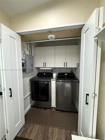 1160 W 33rd Place, Hialeah, FL 33012