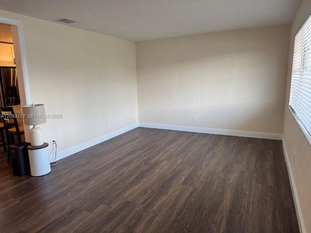 1160 W 33rd Place, Hialeah, FL 33012